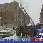 Brandstelle in der Bronx, Tower-Ladder angeleitert