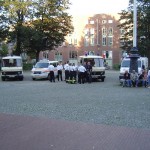 Fahrzeuge der Johaniter (Ortsverband Harburg), der Malteser (Landesverband Hamburg) und des ASB (Ortsverband Bergedorf / Rotenburgsort).
