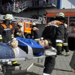 Transport zur Verletztensammelstelle