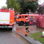 Einsatz Winsener Str.: 4 FFén mit je 2 LF, BERF Harburg, AB Hafen, B-Dienst Süd, U-Dienst. Alle Bilder FF Rönneburg.