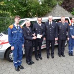 Der Förderverein übergibt der Jugendfeuerwehr Blankenese den Jugendfeuerwehrbus