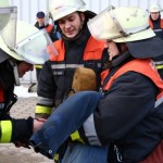 Sehr wichtig: Sich nach dem Zustand des Geretteten erkundigen und herausfinden, ob es die vermisste Person ist.