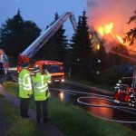 Hier brennt das 2. Reetdachhaus in Francop - Bild: Citynewstv.de