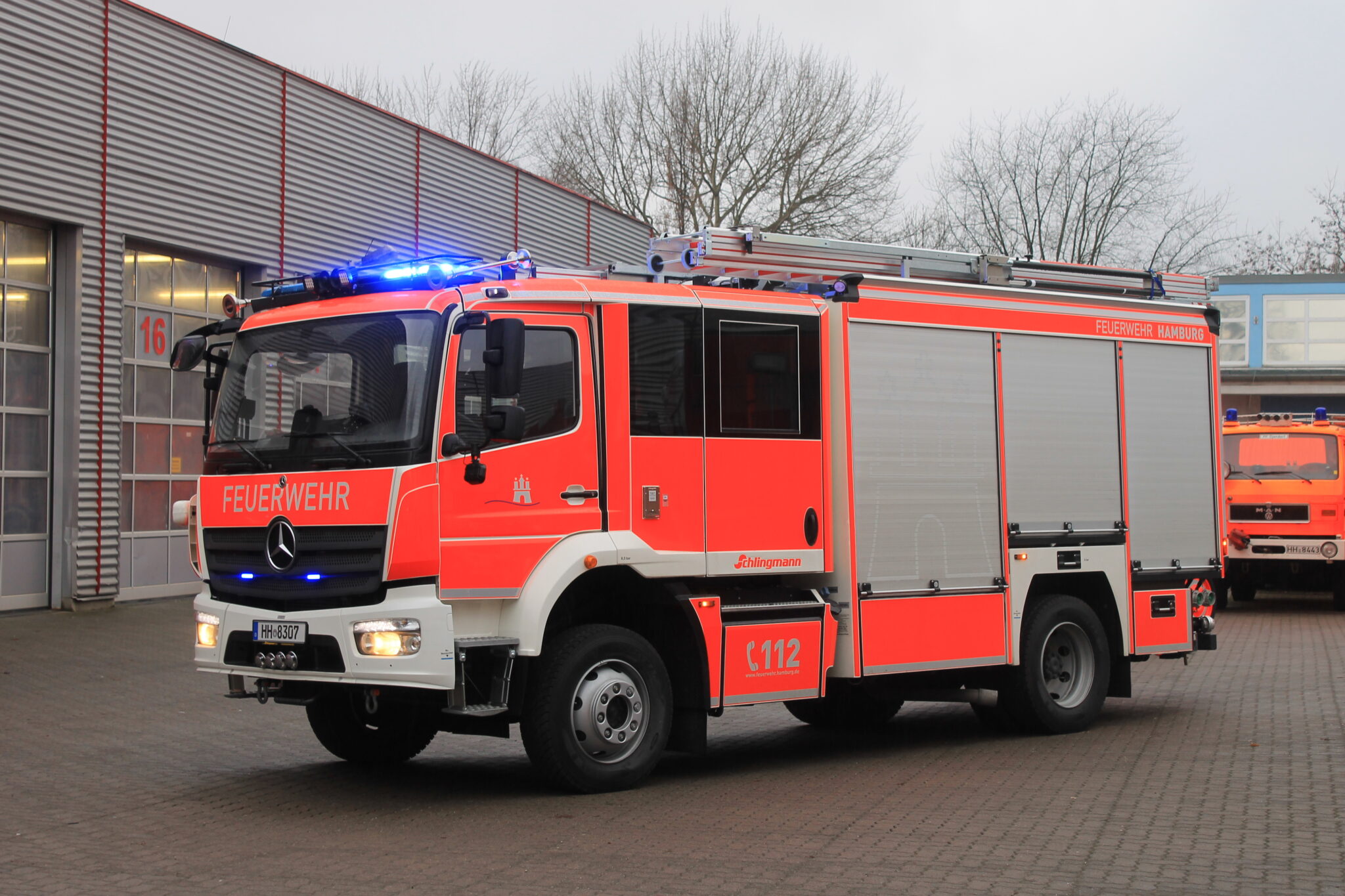 Hilfeleistungsl schfahrzeug HLF 20 Freiwillige Feuerwehr Hamburg
